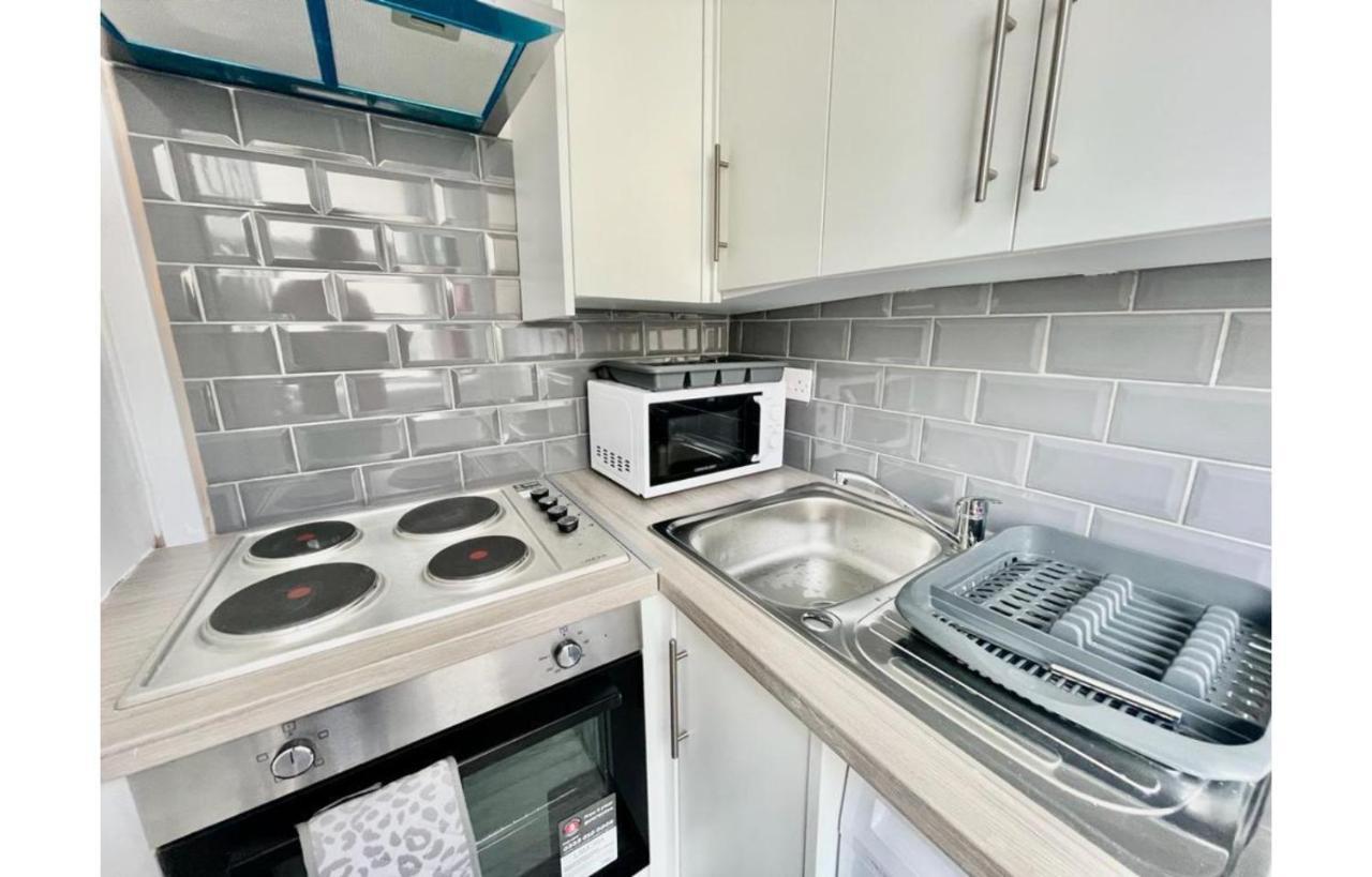 Cardiff City Centre Apartment- Penarth Road Exterior photo